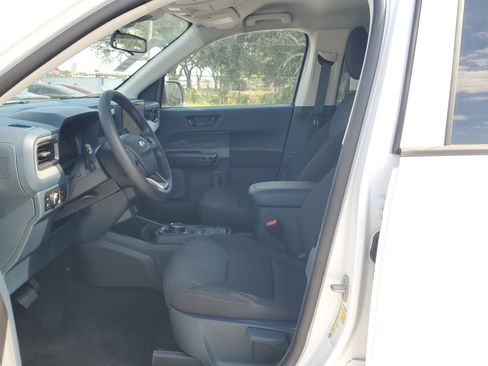 New 2025 Ford Maverick XL image 17