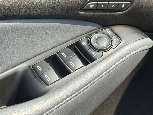 Used 2024 Buick Enclave Premium w/ Experience Buick Package AWD/4WD image 19