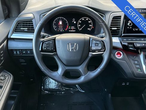 Certified 2025 Honda Odyssey Sport-L image 16