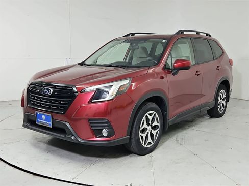 Used 2022 Subaru Forester Premium image 1