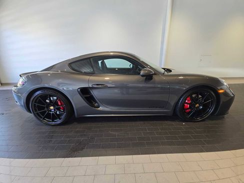 Used 2024 Porsche 718 Cayman GTS RWD image 8