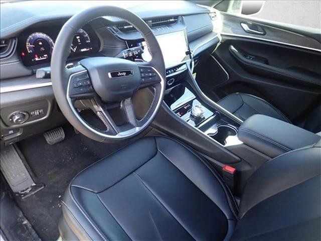 New 2026 Jeep Grand Cherokee Limited AWD/4WD image 12