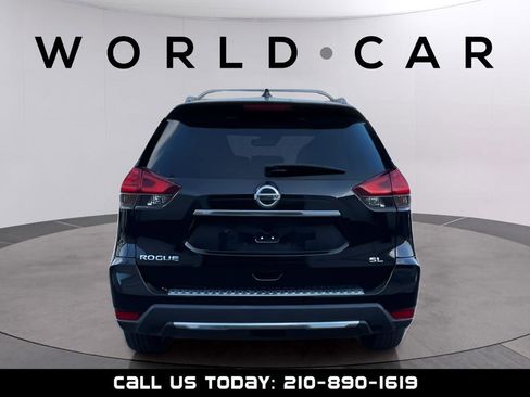 Used 2017 Nissan Rogue SL w/ SL Premium Package image 6