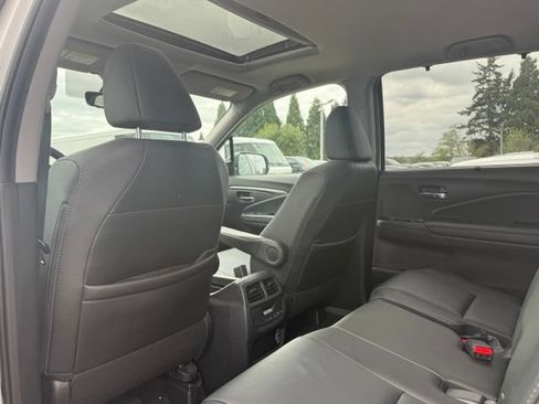 Used 2021 Honda Pilot EX-L image 11