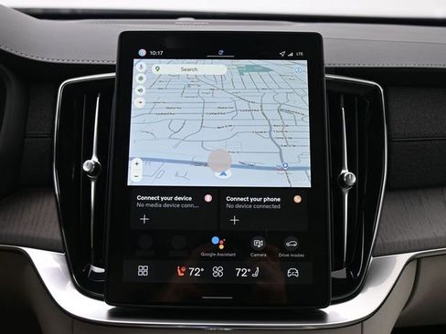 New 2026 Volvo XC90 B6 Ultra w/ Protection Package image 14