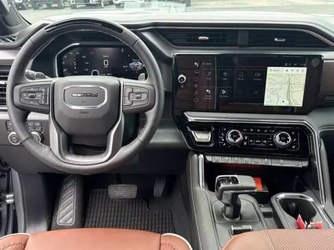New 2026 GMC Sierra 1500 Denali Ultimate w/ LPO, Black Badging Package AWD/4WD image 7