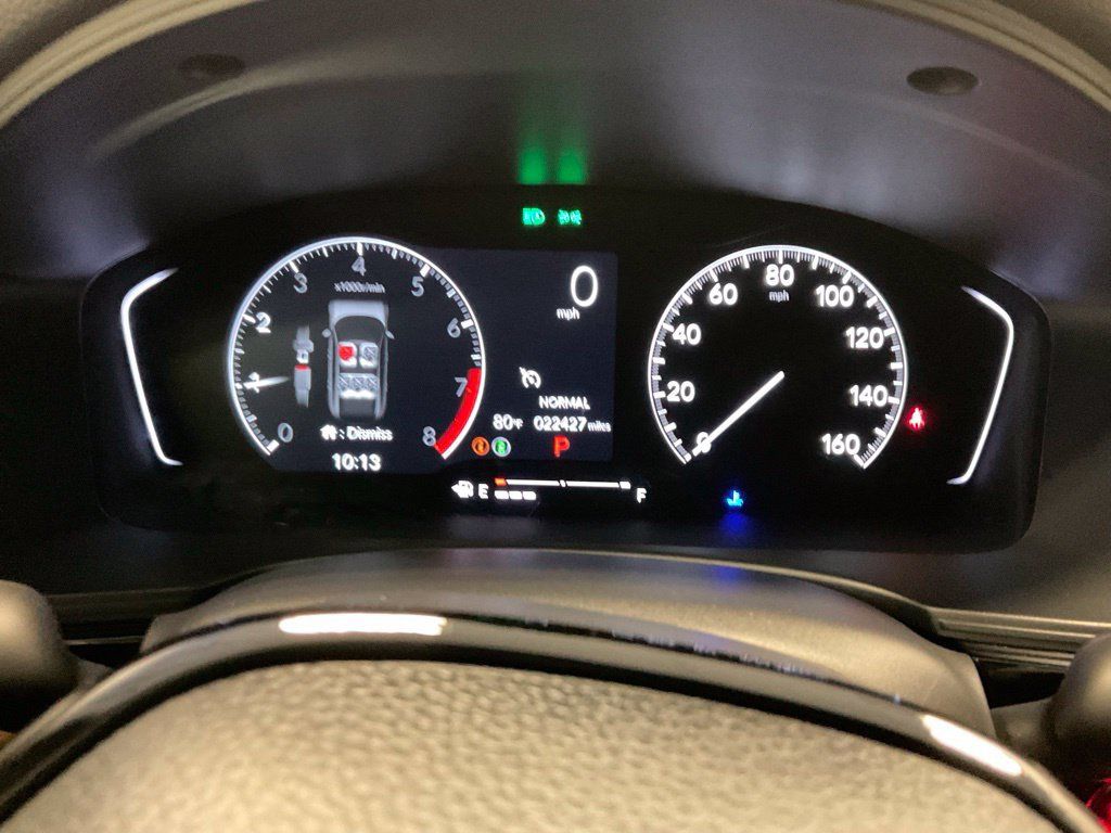 Used 2023 Honda Civic Sport image 2