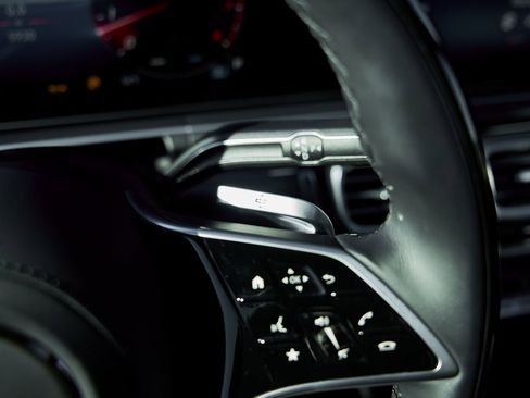 Used 2024 Mercedes-Benz Maybach GLS 600 4MATIC image 51