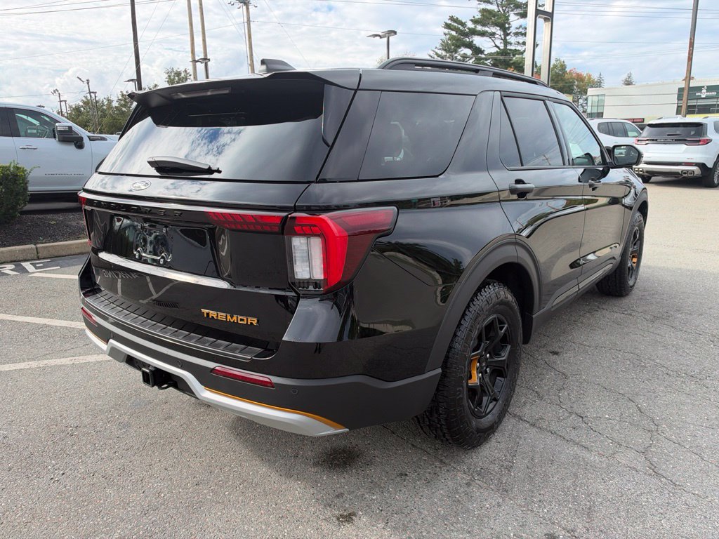 Used 2026 Ford Explorer Tremor AWD/4WD image 7