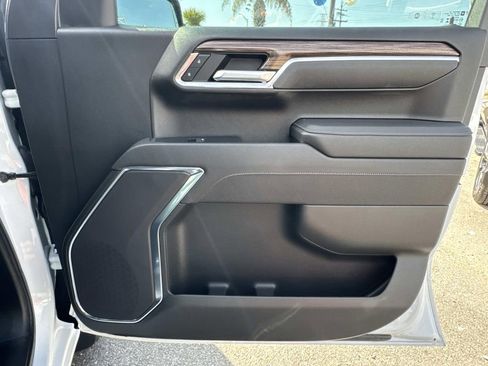 Used 2025 Chevrolet Silverado 1500 LT Trail Boss w/ Protection Package image 13