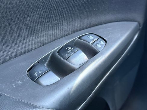 Used 2019 Nissan Sentra S FWD image 26