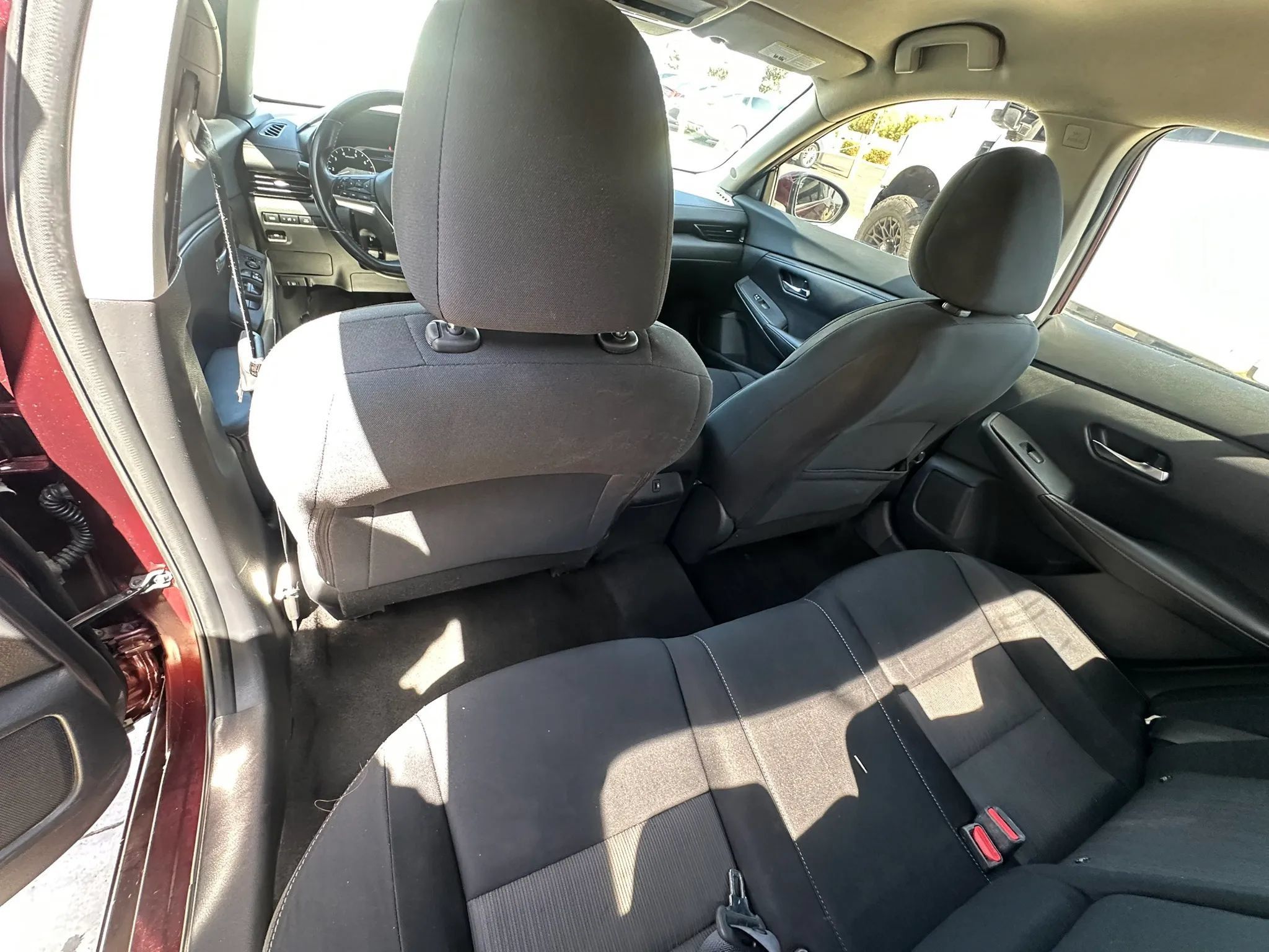 Used 2021 Nissan Sentra SV FWD image 48