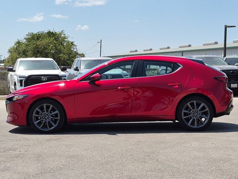 Used 2021 MAZDA MAZDA3 s FWD image 2