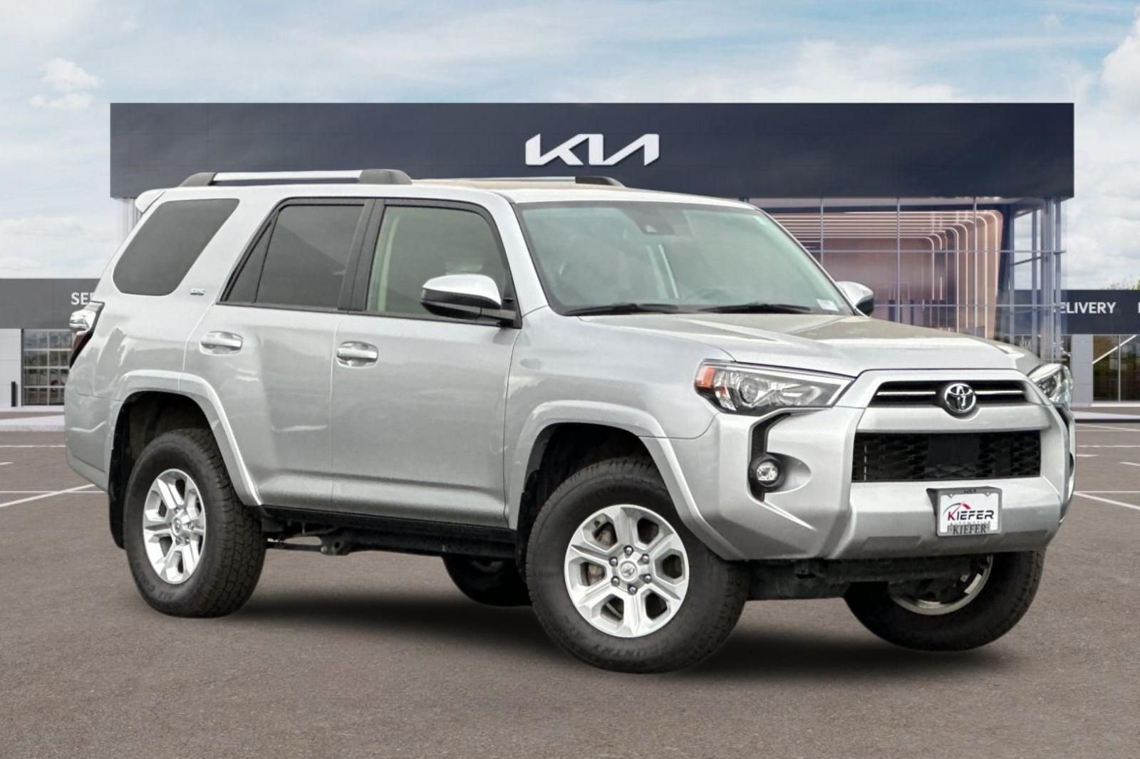 Used 2024 Toyota 4Runner SR5 AWD/4WD image 2