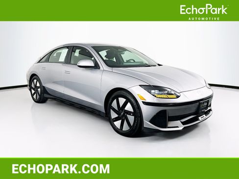 Used 2024 Hyundai Ioniq 6 SE RWD image 1