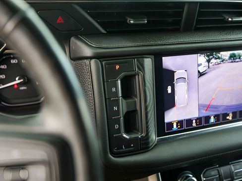 Used 2021 GMC Yukon Denali AWD/4WD image 21