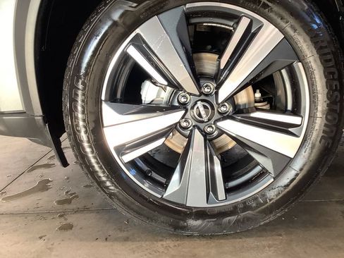 Used 2026 Nissan Rogue SL AWD/4WD image 26