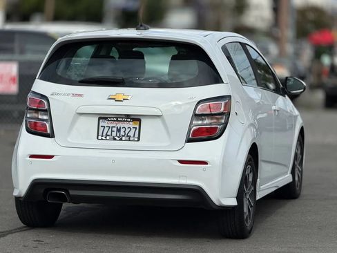 Used 2017 Chevrolet Sonic LT w/ Convenience Package FWD image 17