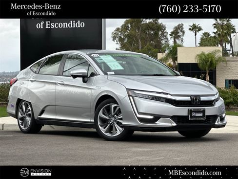Used 2018 Honda Clarity Touring image 1