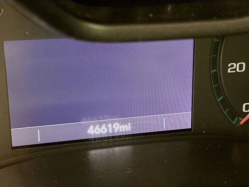 Certified 2022 GMC Canyon Elevation w/ Elevation Premium Package image 13