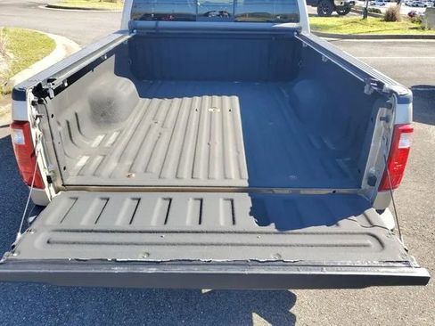 Used 2010 Ford F250 Lariat image 7