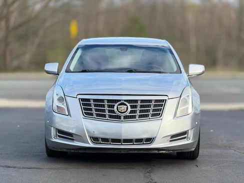 Used 2016 Cadillac XTS Luxury image 3