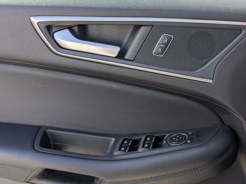 Used 2024 Ford Edge SEL image 14