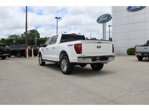 Used 2024 Ford F150 Lariat w/ FX4 Off-Road Package AWD/4WD image 3