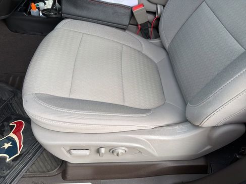 Used 2020 Chevrolet Silverado 1500 LT w/ Texas Edition image 7