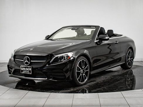 Used 2023 Mercedes-Benz C 300 4MATIC Cabriolet image 2
