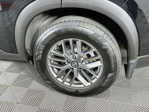 Used 2021 Nissan Rogue S image 38