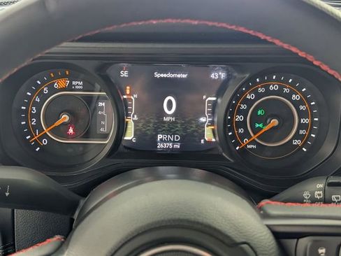 Used 2024 Jeep Wrangler Rubicon w/ Convenience Group image 16