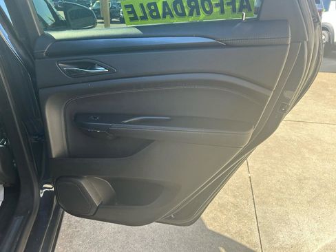 Used 2014 Cadillac SRX FWD image 15