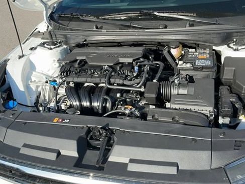 Certified 2025 Kia K4 EX FWD image 20