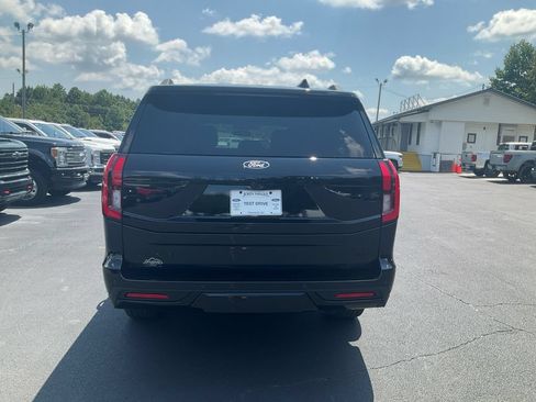 New 2027 Ford Expedition Max Platinum w/ Stealth Appearance Package AWD/4WD image 6