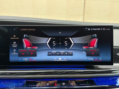 Used 2023 BMW 740i RWD image 30