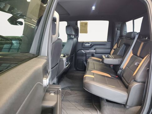 Used 2022 Chevrolet Silverado 2500 LTZ w/ Carhartt Edition image 26