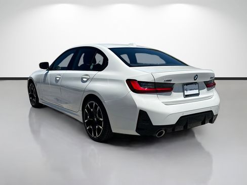 Used 2026 BMW 330i xDrive Sedan w/ M Sport Package image 5