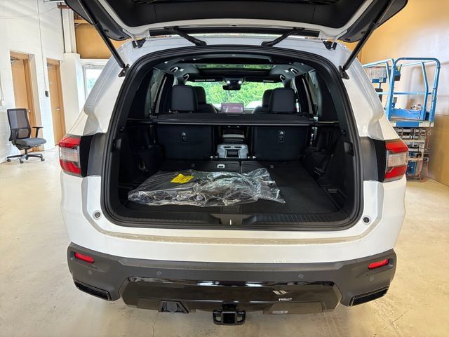 New 2026 Honda Pilot Black Edition image 18