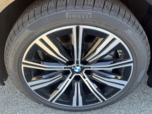 Used 2026 BMW 330i xDrive Sedan image 12