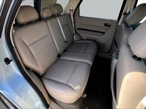 Used 2008 Ford Escape 2WD Hybrid image 25