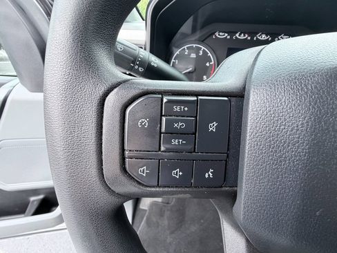 Used 2024 Ford F350 XLT image 15