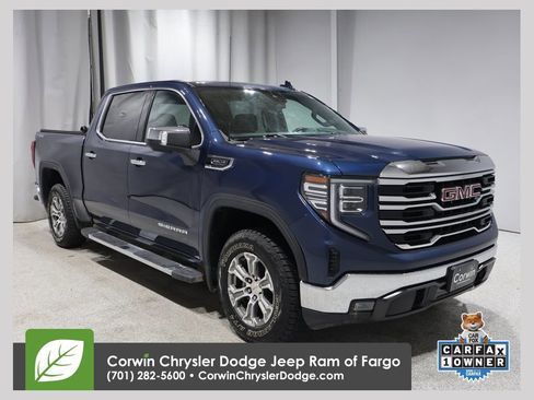 Used 2023 GMC Sierra 1500 SLT image 1