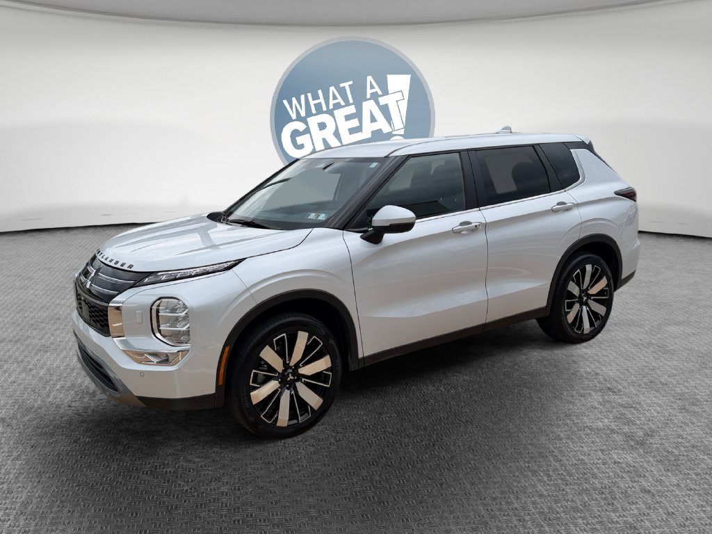 Used 2025 Mitsubishi Outlander SE AWD/4WD image 8