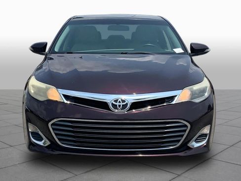 Used 2013 Toyota Avalon XLE FWD image 3