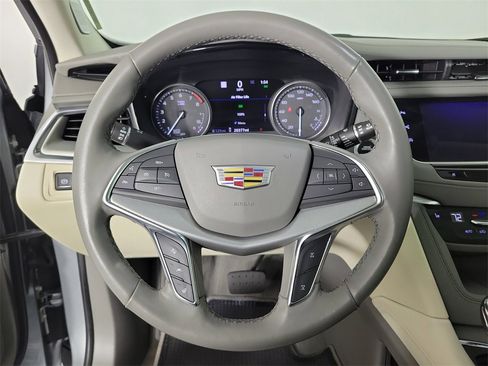 Certified 2023 Cadillac XT5 Premium Luxury w/ Technology Package image 21