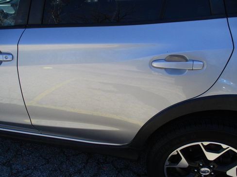 Used 2018 Subaru Crosstrek 2.0i Premium w/ Eyesight System image 15