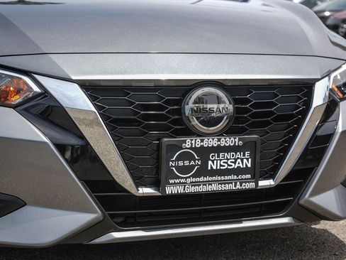 Used 2021 Nissan Sentra SV FWD image 5