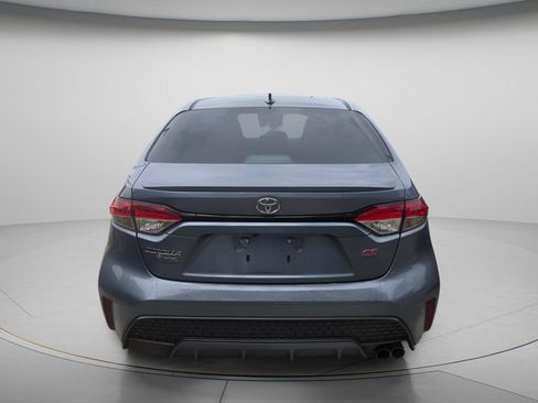 Used 2021 Toyota Corolla SE FWD image 4