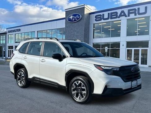 Certified 2025 Subaru Forester w/ Convenience Package #2 image 1